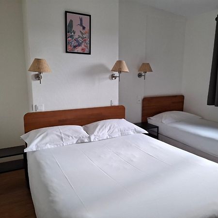 Le Grand Hotel Ussel "Nouvelle Gerance 2023" Bagian luar foto