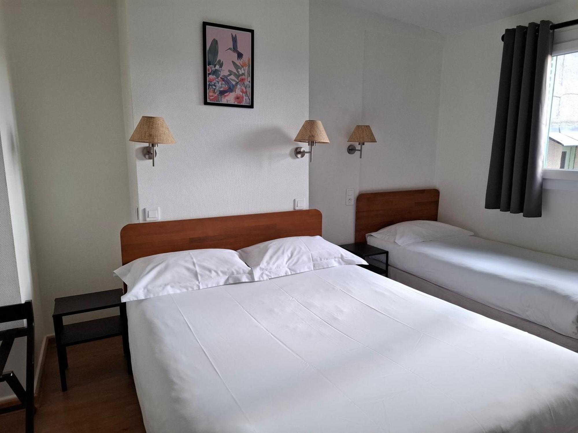 Le Grand Hotel Ussel "Nouvelle Gerance 2023" Bagian luar foto